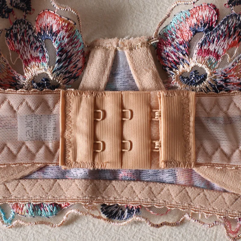 Sexy Woman Embroidered Underwear Set Wholesale High Quality Thin Lingerie
