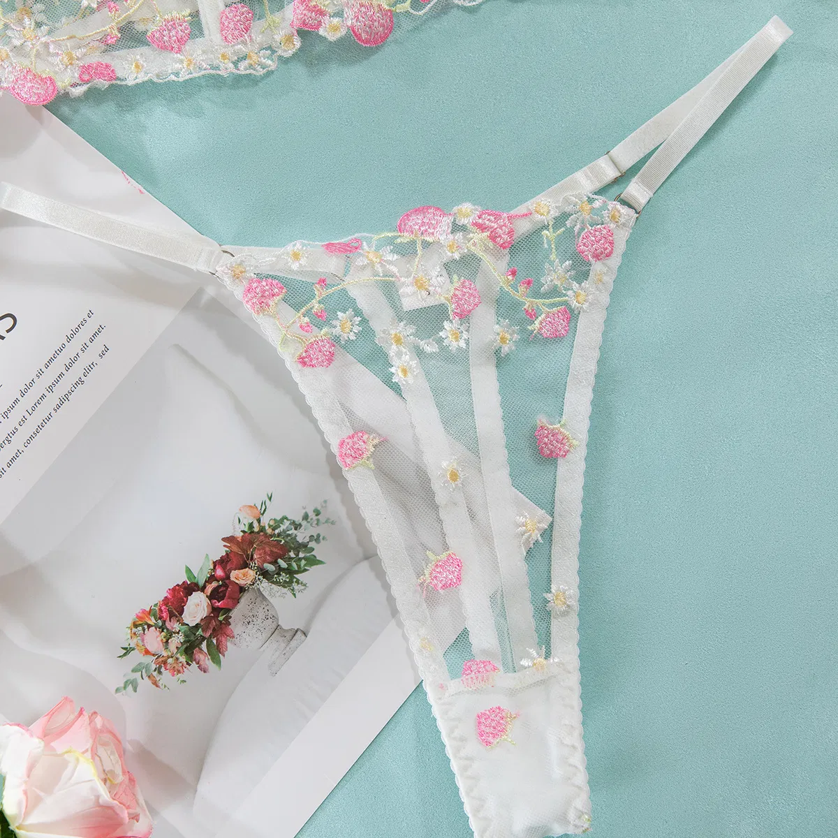 Factory High Quality Fish Bone Women Bra Set Sexy See-Through Floral Embroidery Lingerie