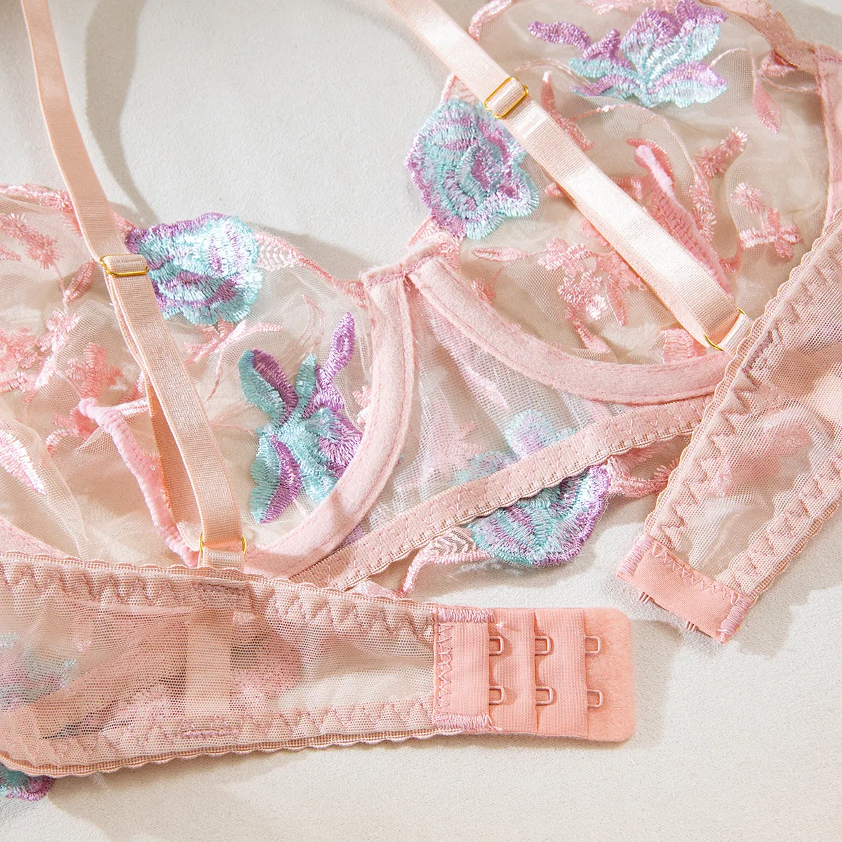 Wholesale Ultra-Thin Floral Embroidery Lace Underwear Set Sexy Transparent Mesh Lingerie
