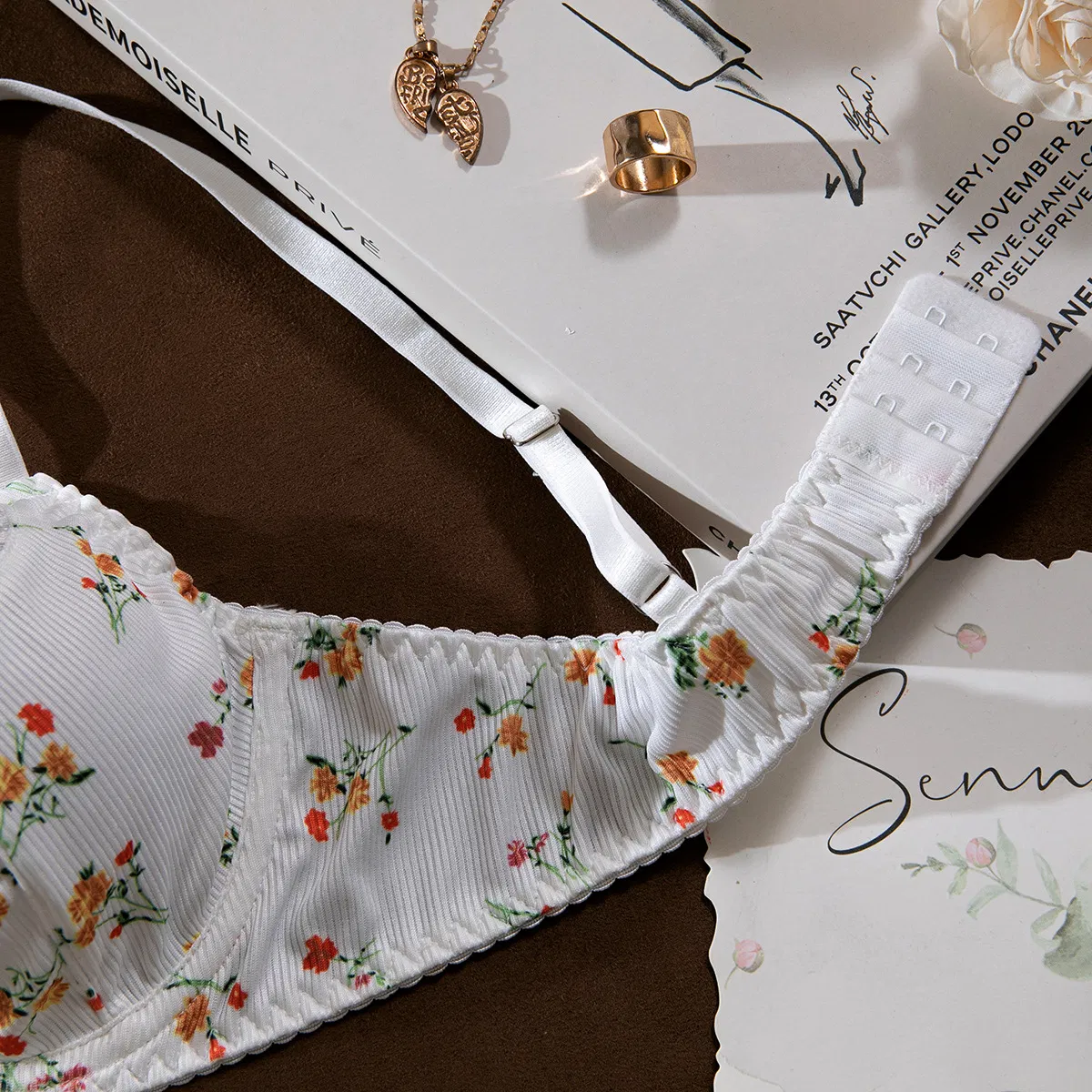 Wholesale Sheer Embroidered Lace Thin Bra Set Sexy Flower Print Woman 2PCS Lingerie