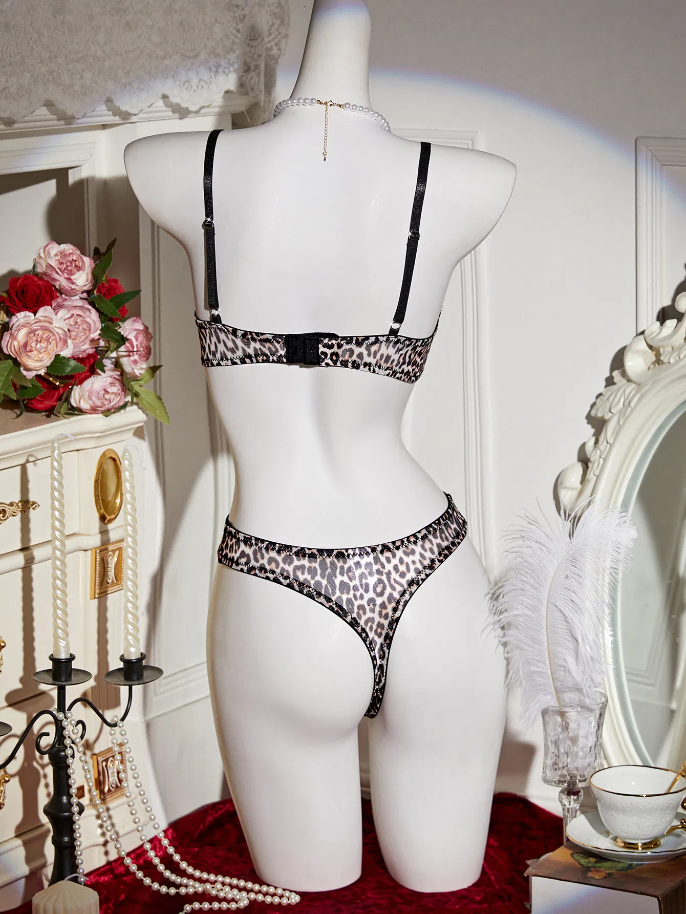 Wholesale Transparent Leopard Print Two-Piece Bra Set Sexy Thin Woman Lingerie