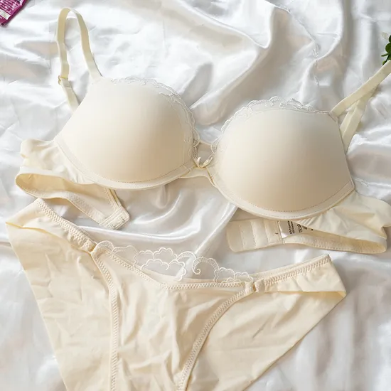 Wholesale Romantic for Women Soft Solid Color French Embroidery Lace Trim Sexy Breathable Ultra-Thin Bra Set Underwear Lingerie