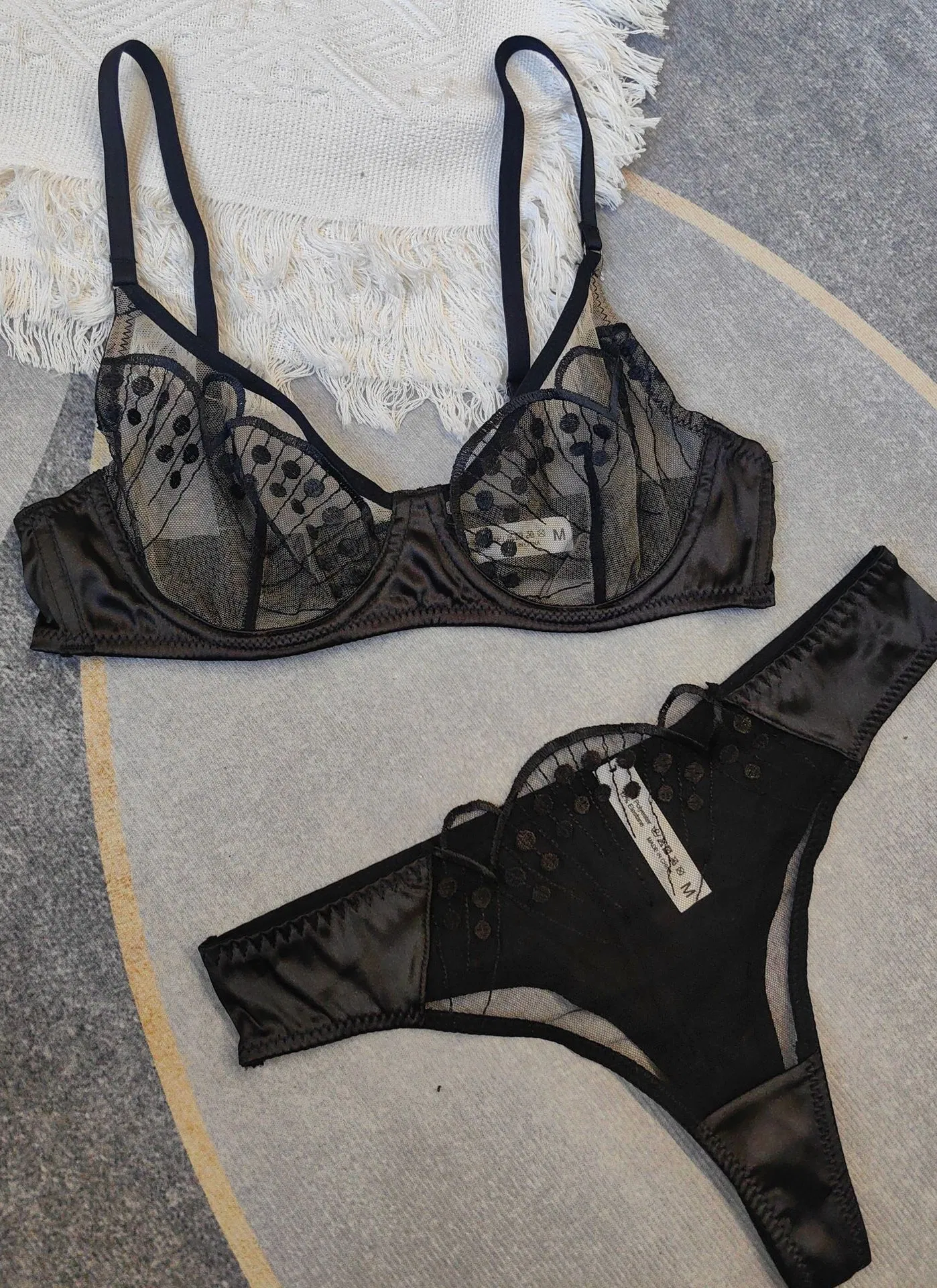 French See-Through Jacquard Lace Ultra-Thin Romantic Seduction for Women Soft Sexy Bra Underwear Set Lingerie