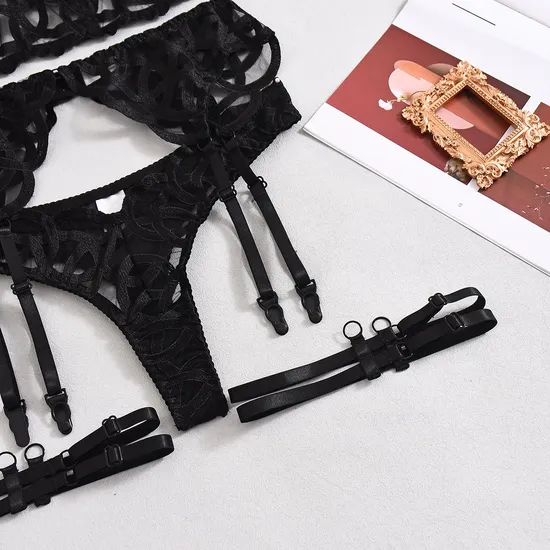 Sexy Luxury Perspective Mesh Underwear Set Wholesale Embroidered Woman's Lingerie