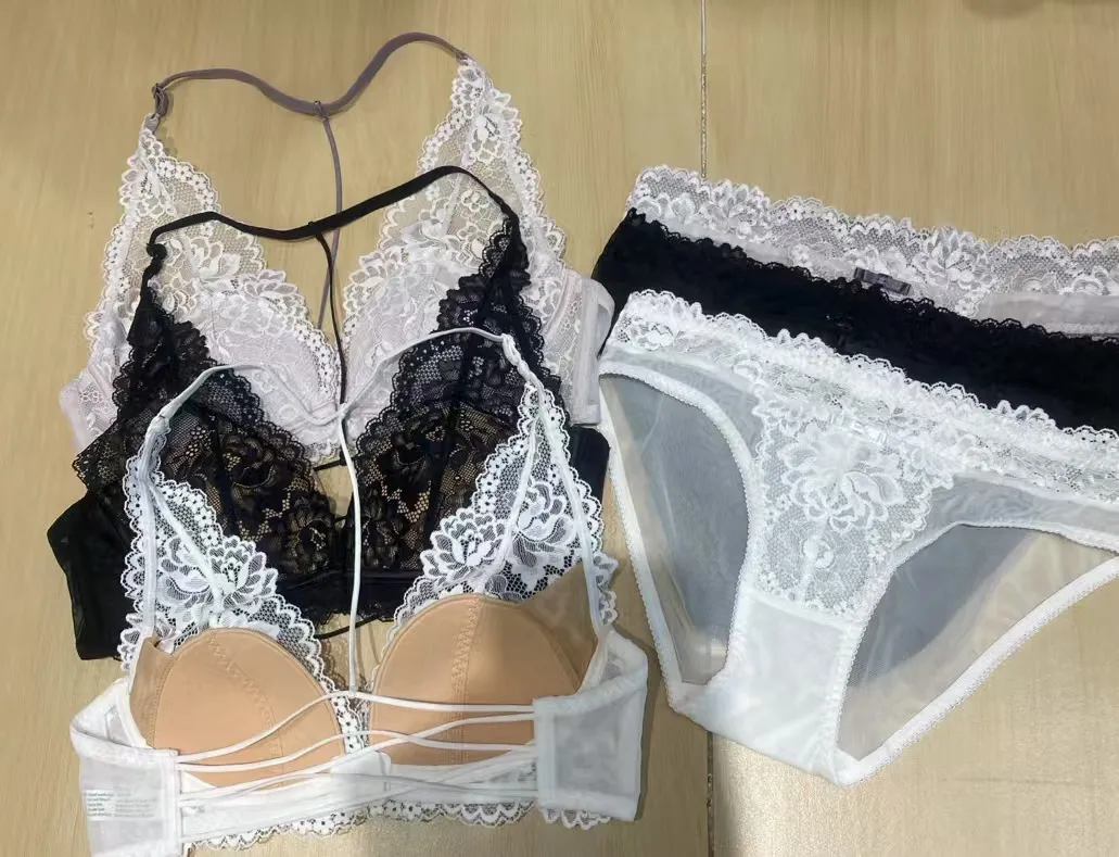 French Style Sexy Lingerie for Women Ultra-Thin Lace Bra Underwear Set