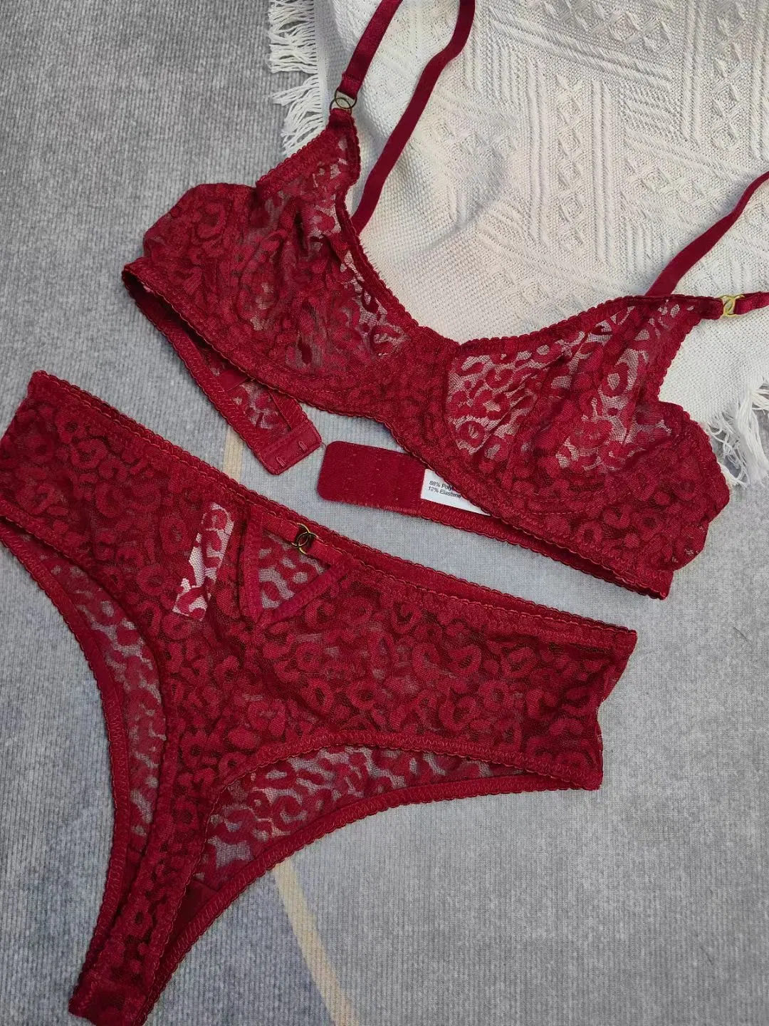 Sexy Embroidered French Ultra-Thin Soft for Women Lace Underwear Set Bra Lingerie