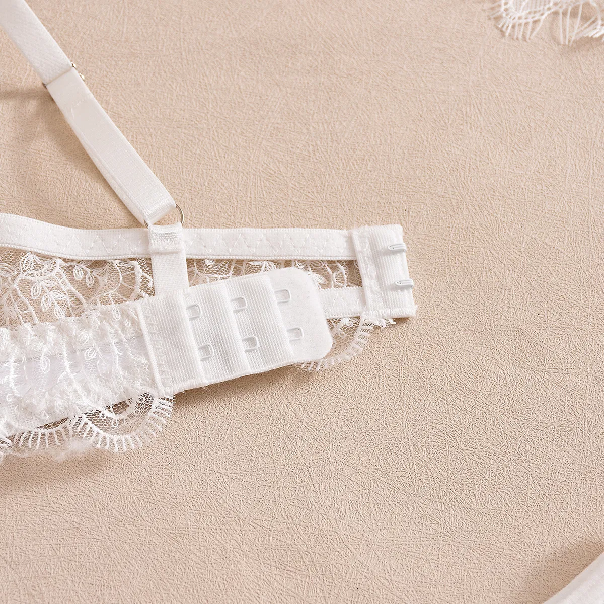 Wholesale Thin Solid Color Transparent Embroidered Lace Underwear Set Sexy Women's Lingerie