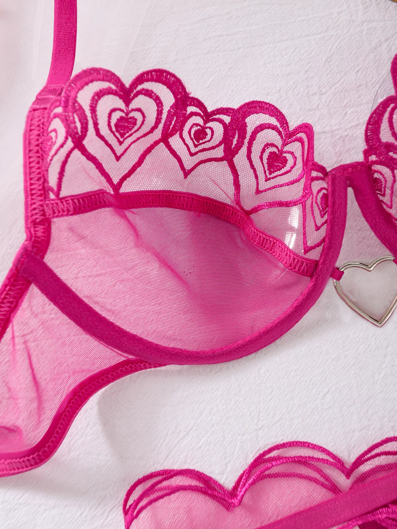 Wholesale Sheer Mesh Heart Embroidery Underwear Set Sexy Valentine's Women Lingerie