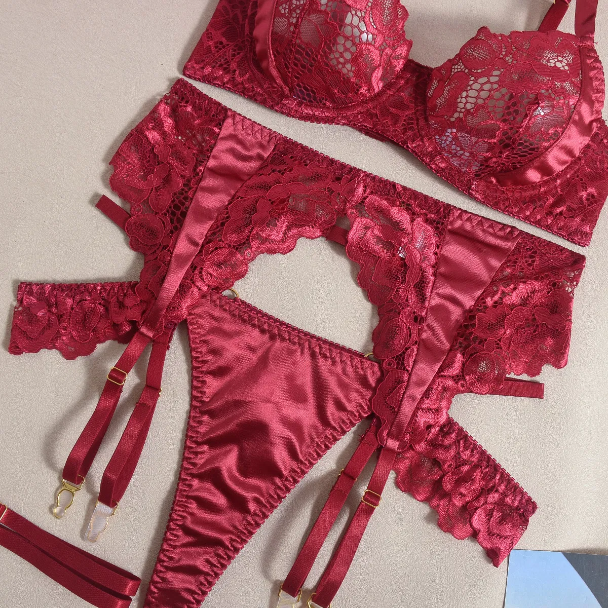 Wholesale Satin See-Through Underwear Set for Woman Sexy Embroidered Lace Lingerie