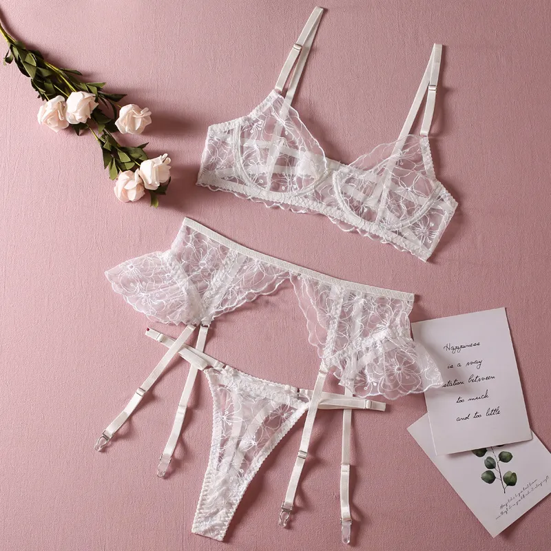 New Fashion Exotic See Through Women's Underwear Set Sexy Embroidered Lingerie