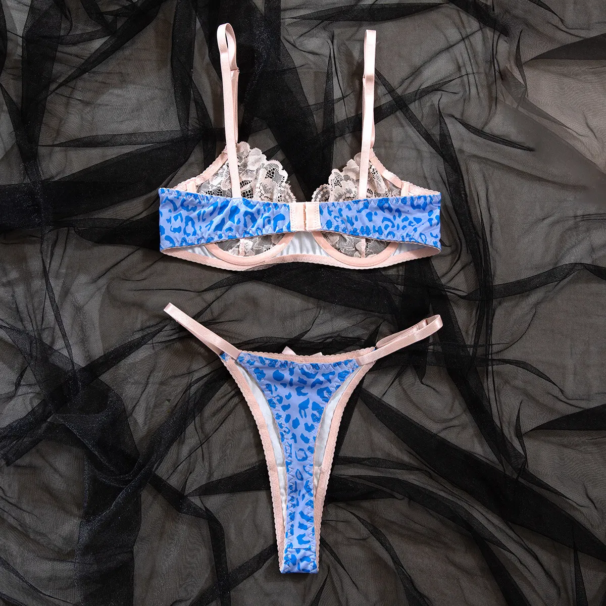 Wholesale Leopard Print Embroidery Underwear Set Sexy Contrasting Color Woman Lingerie