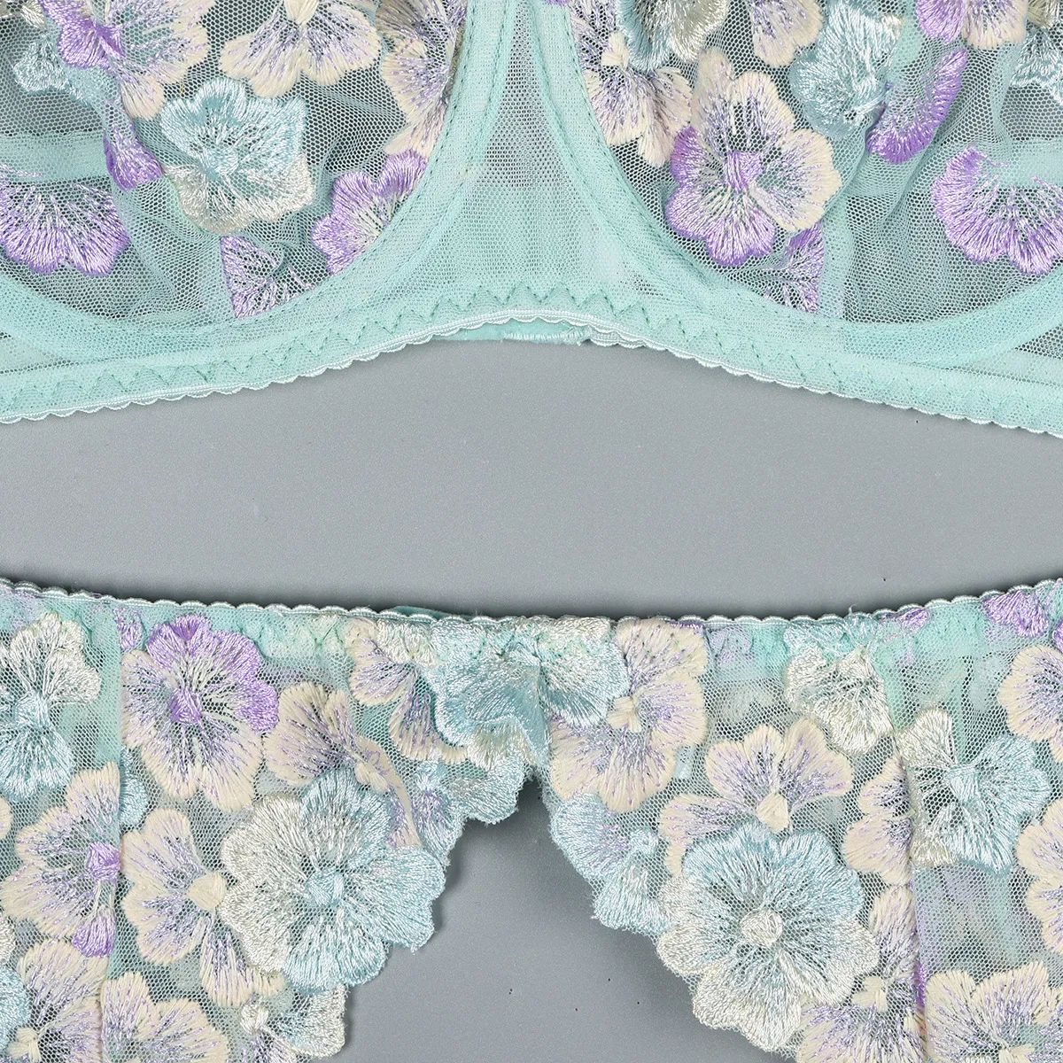 Wholesale Ultra-Thin Flower Embroidery Lace Underwear Set Sexy See-Through Mesh Woman Lingerie
