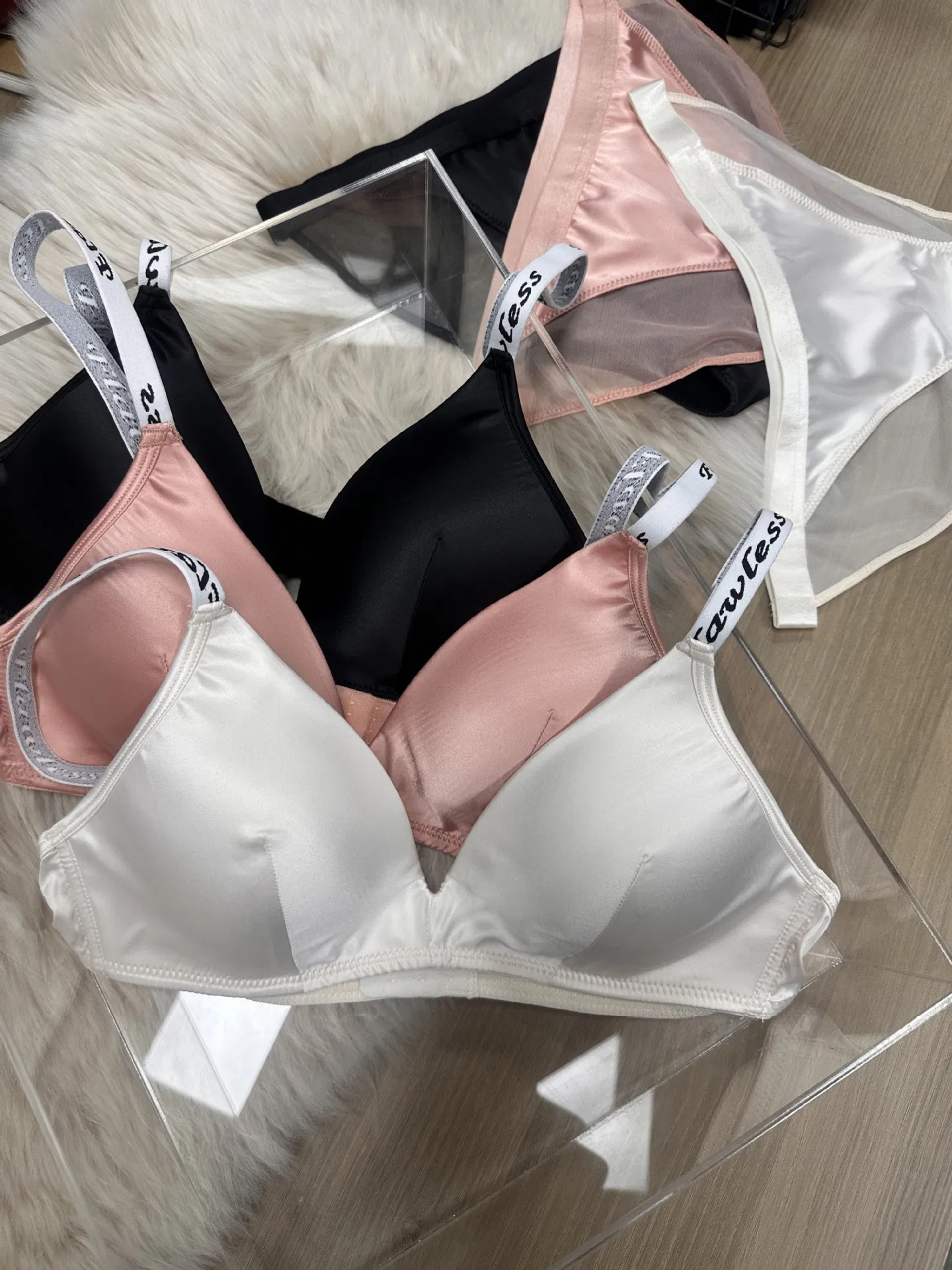 Wholesale French Satin Breathable Deep V Ultra-Thin Luxury for Women Soft Sexy Halter Neck Underwear Bra Set Lingerie