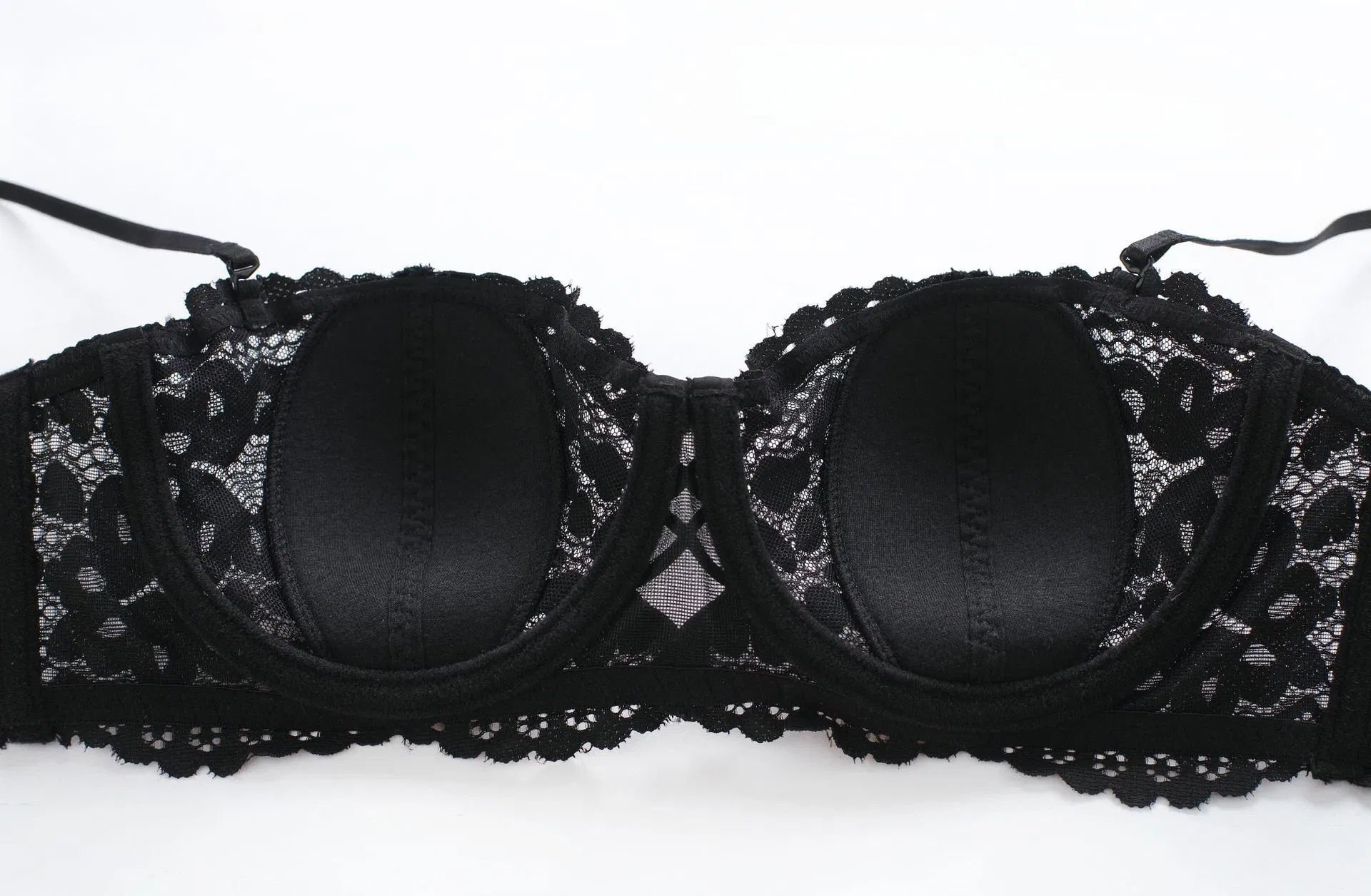 Hot Sell Sexy Embroidered Ultra-Thin Set for Women French Lace Soft Bra Underwear Lingerie