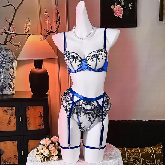 Wholesale See-Through Bra and Panty Set Sexy Floral Embroidered Woman Lingerie