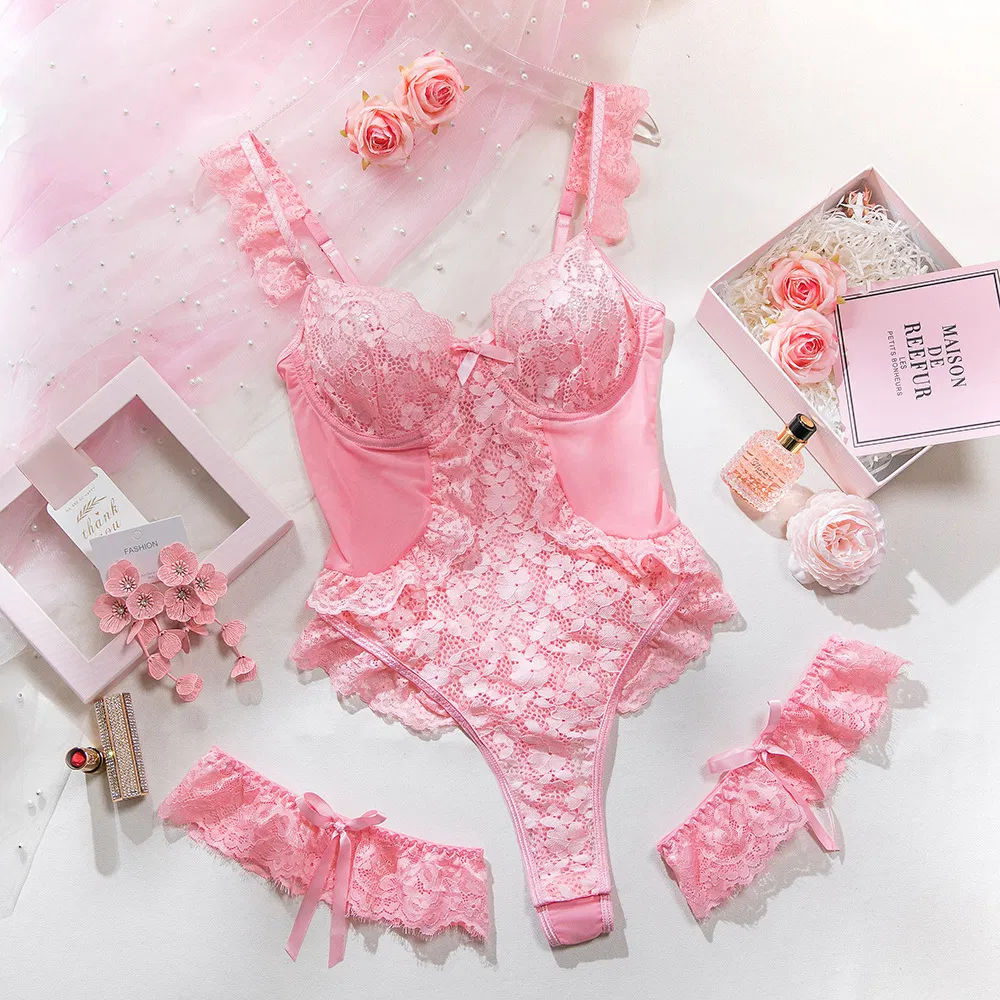 Sexy Breathable Transparent Mesh Underwear Set Wholesale Embroidery Lace Woman Lingerie