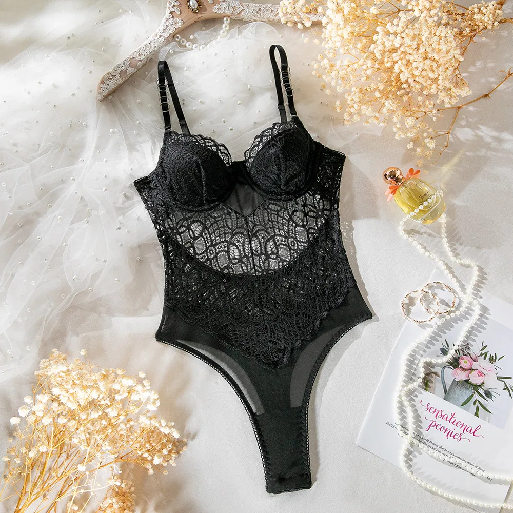 Wholesale Embroidery Lace One-Piece Underwear Set Sexy Deep V Backless Woman Lingerie