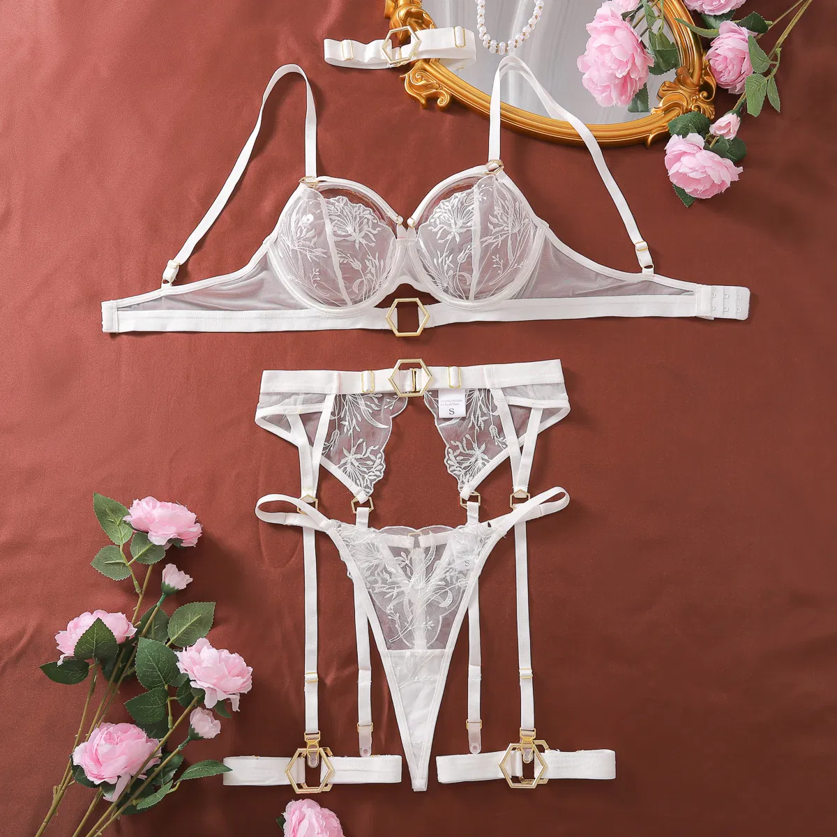 New Arrival See-Through Embroidered Garter Belt Bra Set Sexy Ultral-Thin Women's Lingerie