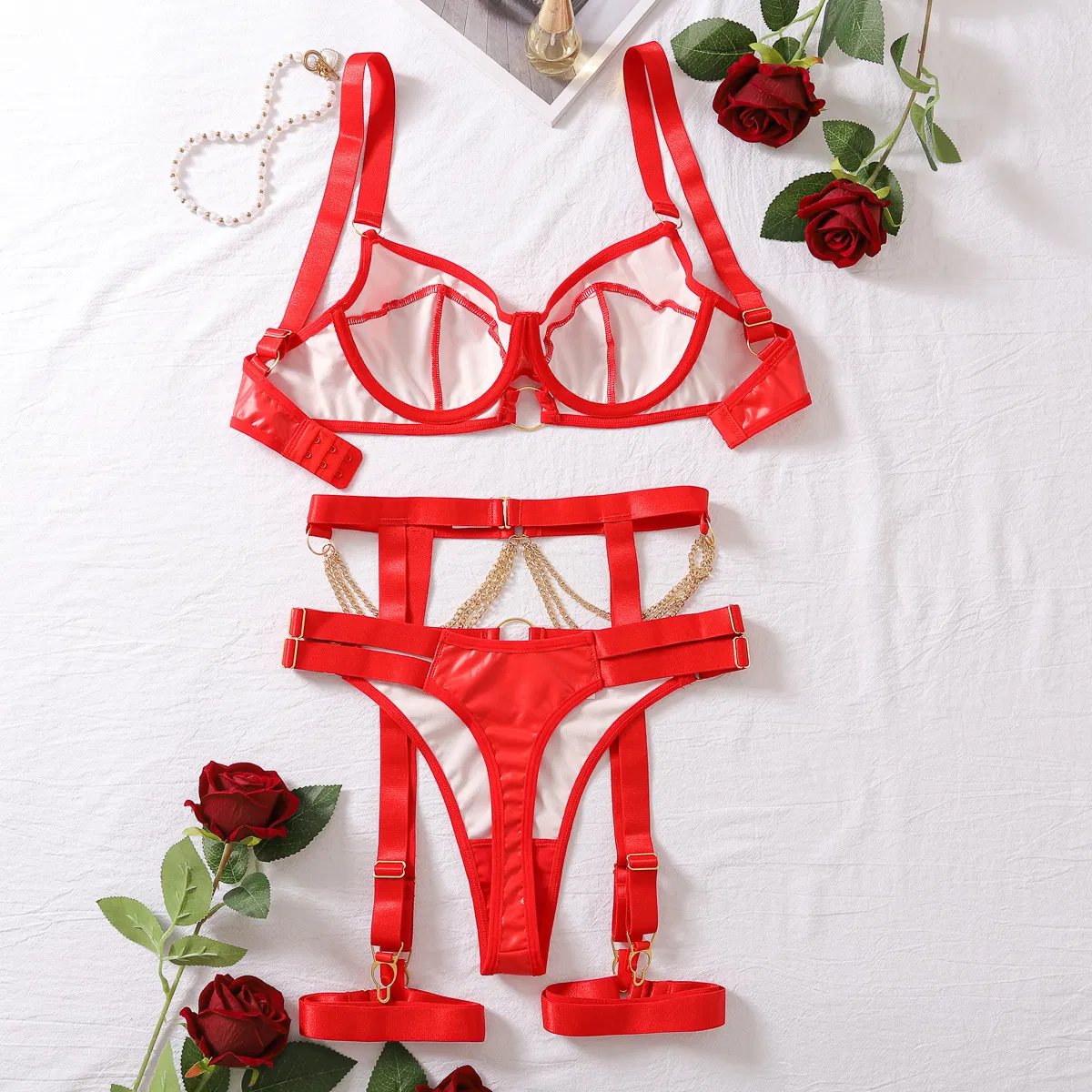 Hot PU Metal Chain Bra Panty Sets Wholesale Sexy Solid Color Woman Lingerie