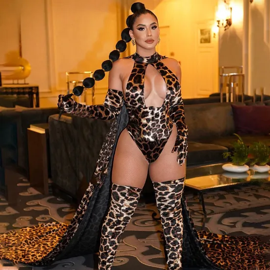 Wholesale Halter Deep-V Backless Underwear Set with Gloves Sexy Leopard Print Lingerie
