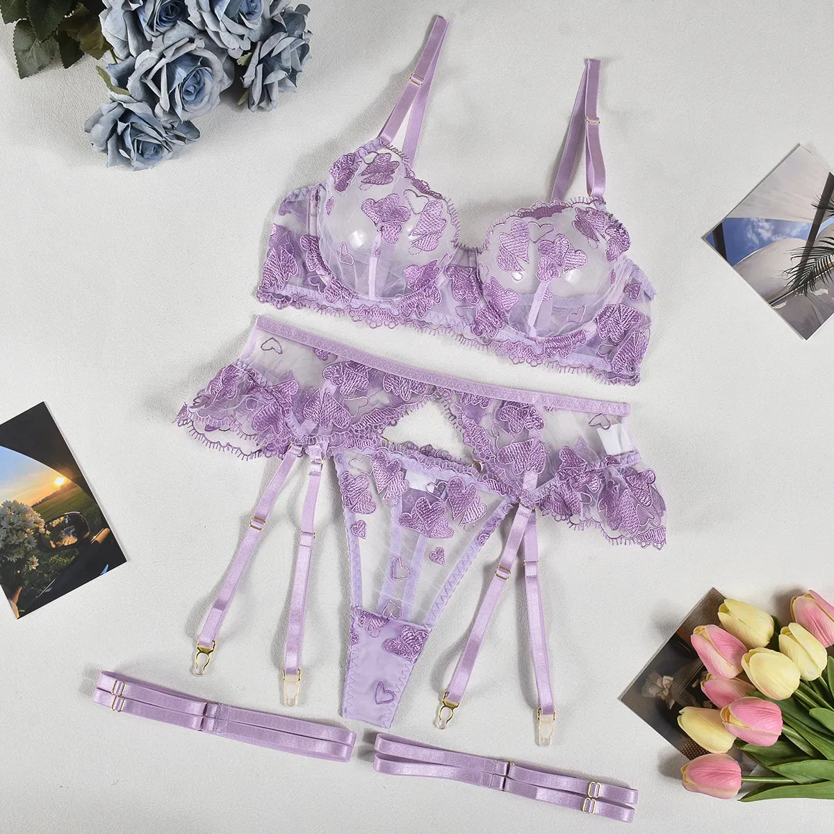 Wholesale Pink Heart Lace Embroidery Underwear Set for Woman Sexy See-Through Lingerie