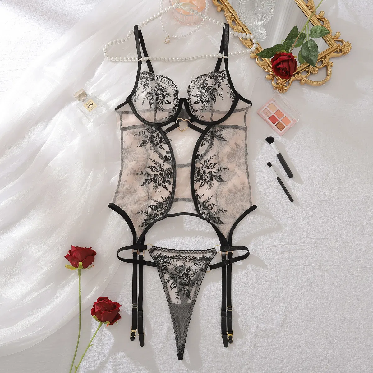 Wholesale See-Through One-Piece Bra Panty Set for Woman Sexy Floral Embroidery Lingerie