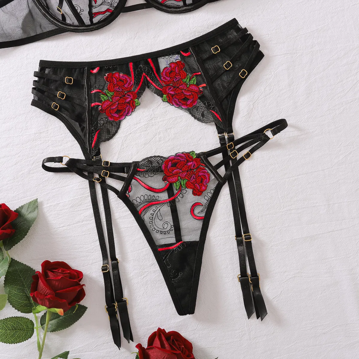 New Arrival Rose Embroidery Underwear Set Wholesale See-Through Woman Lingerie