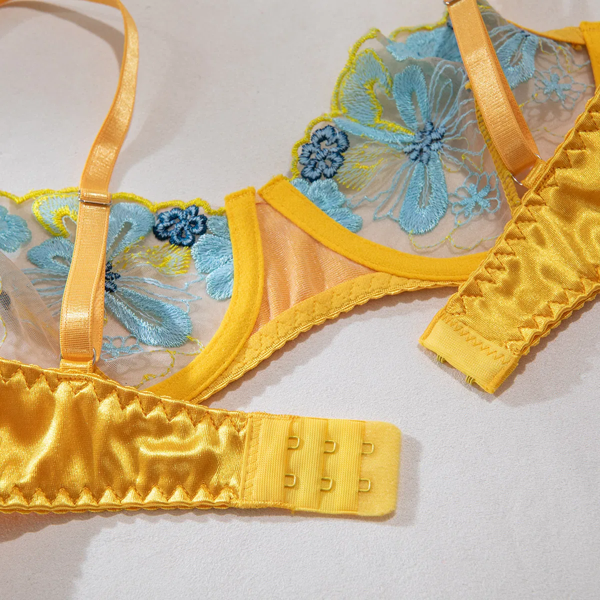 Sexy Satin Stitching See Through Underwear Set Wholesale Embroidery Color Contrast Lingerie