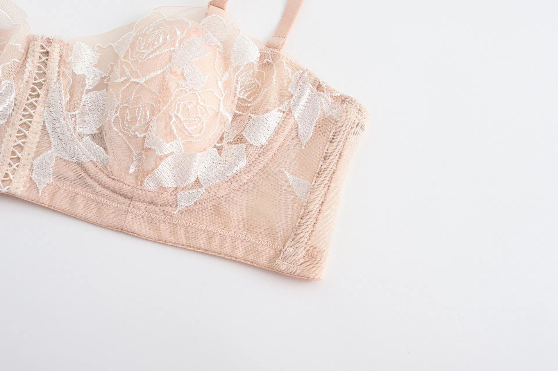 Wholesale Sexy French Ultra-Thin Set Rose Embroidery Lace for Women Bra Underwear Lingerie