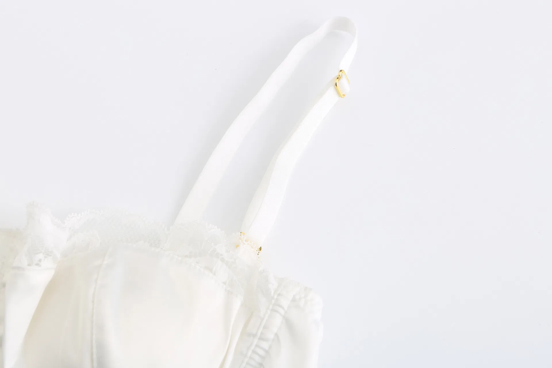 French Solid Color Satin Embroidery Lace Trim Sexy Breathable Patchwork Vest Gathering Bra Underwear Set Sexy Lingerie