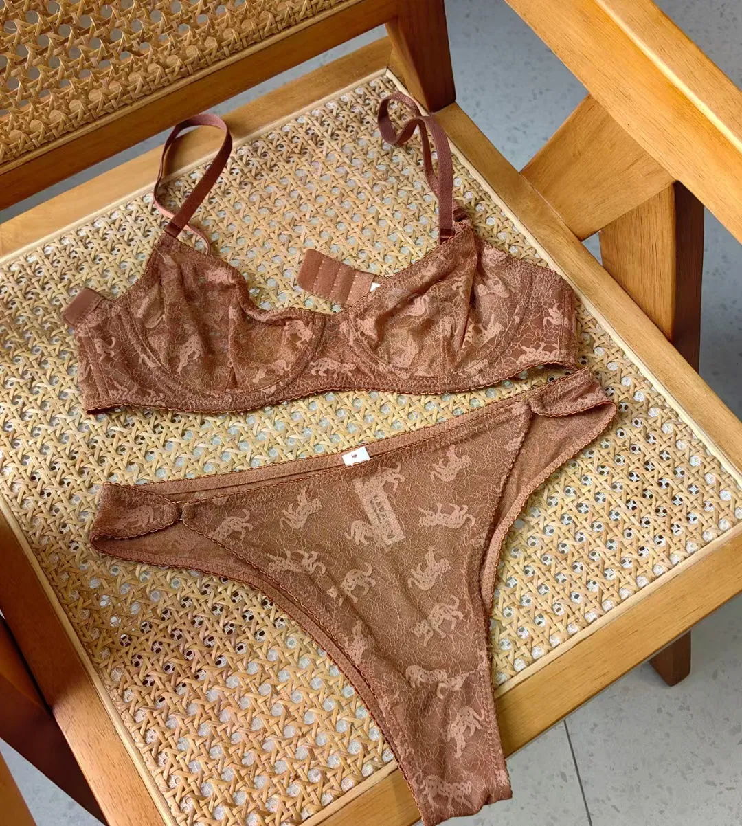 2025 New Style Wholesale Underwear Lace Ultra-Thin Romantic for Women Soft Sexy Bra Set Lingerie