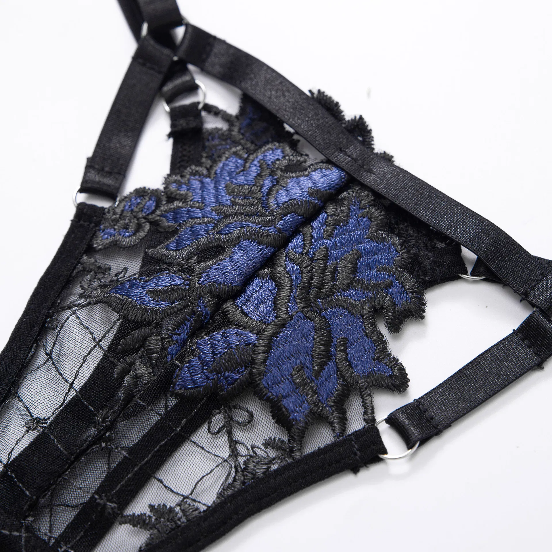 Wholesale Floral Embroidery Woman Bra Panty Set Sexy See-Through Garter Lingerie