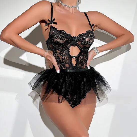Wholesale Hollow out Underwear Set with Skirt Sexy Transparent Mesh Lingerie