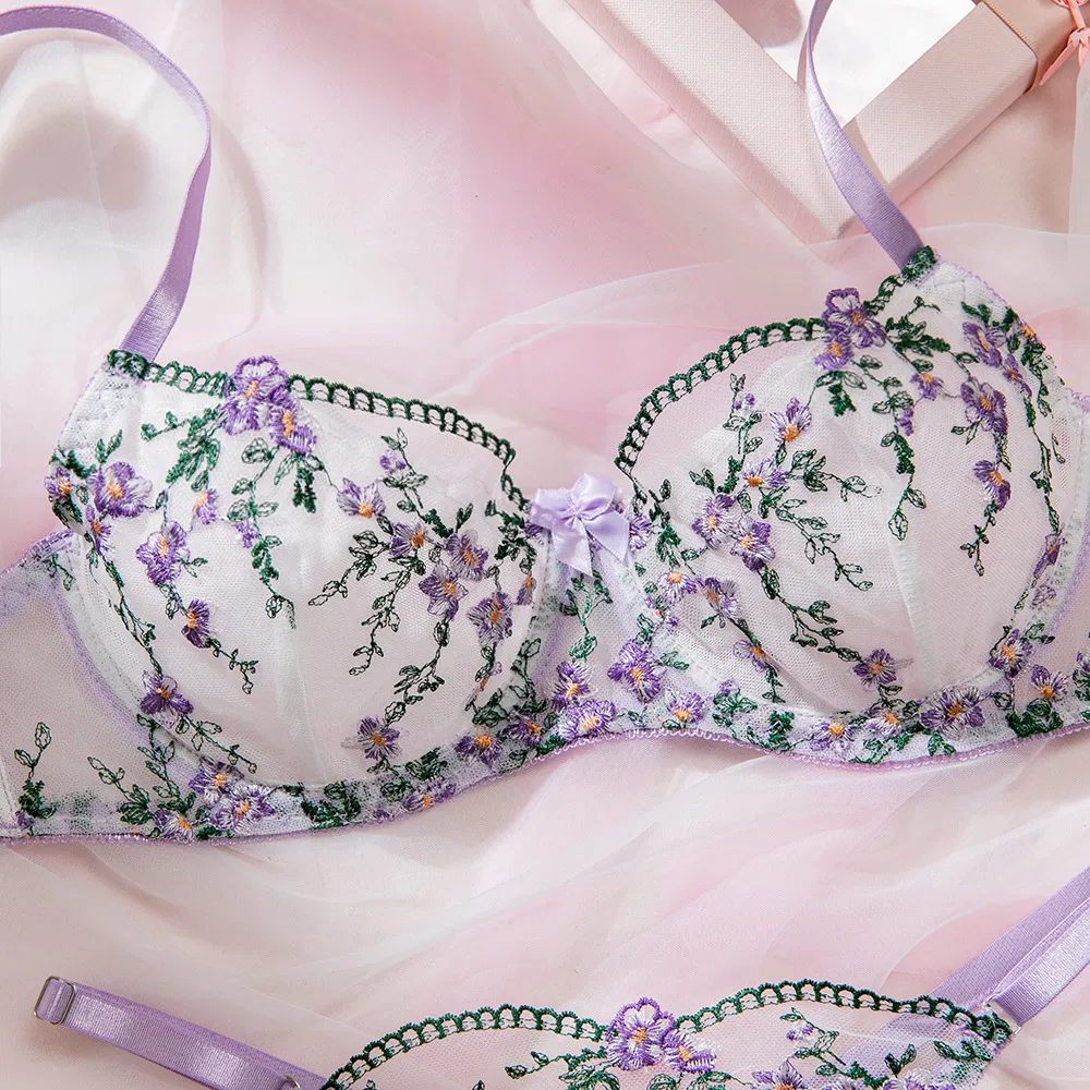 New Fashion Erotic Transparent Mesh Woman Underwear Set Sexy Floral Embroidered Lingerie