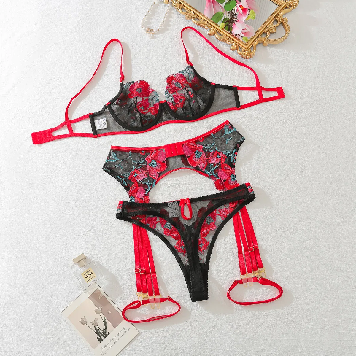 Sexy Contrasting Floral Embroidery Bra and Panty Set Wholesale See Through Woman Lingerie