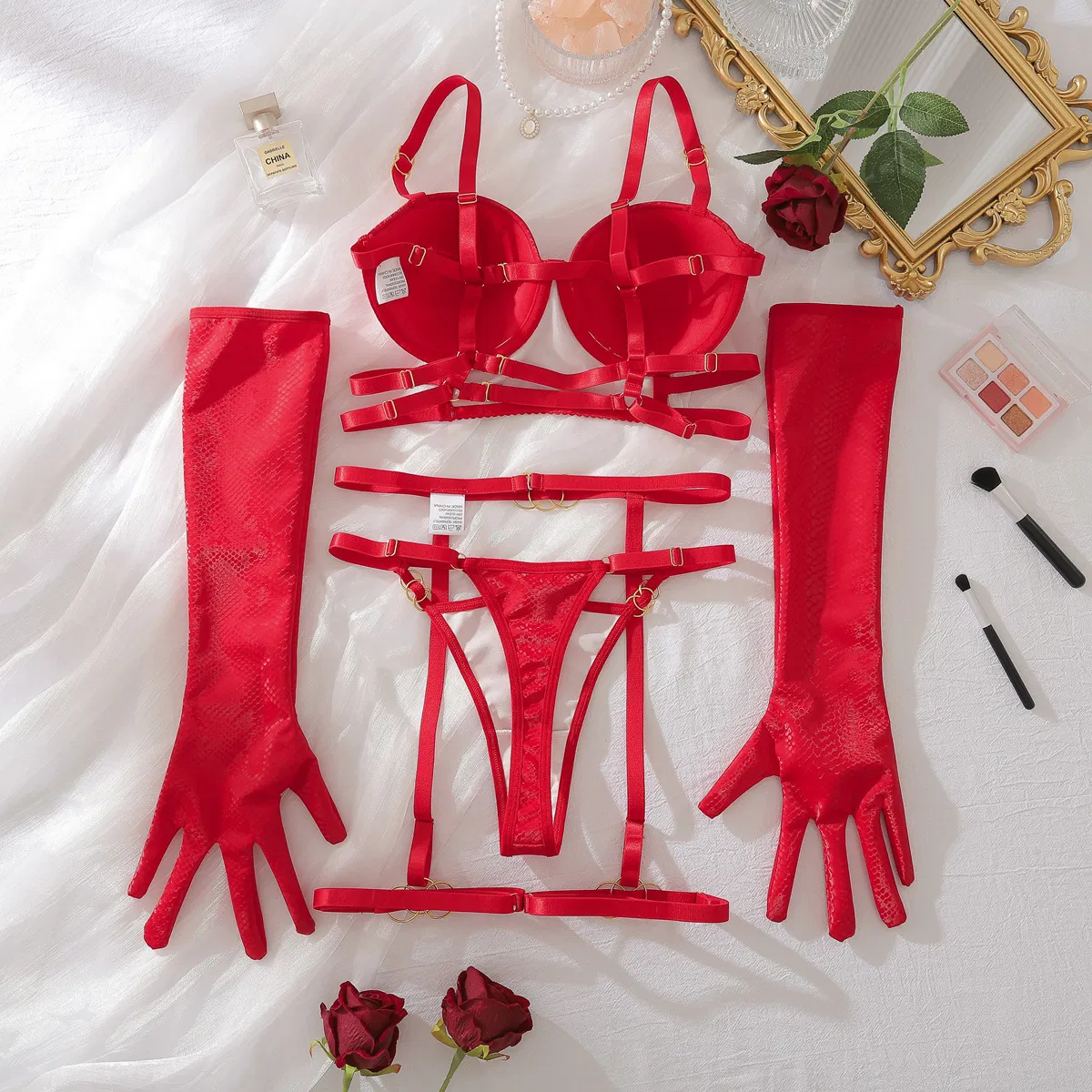 Wholesale Leather Crocodile Pattern Woman Bra Panty Set Sexy Backless Garter Lingerie