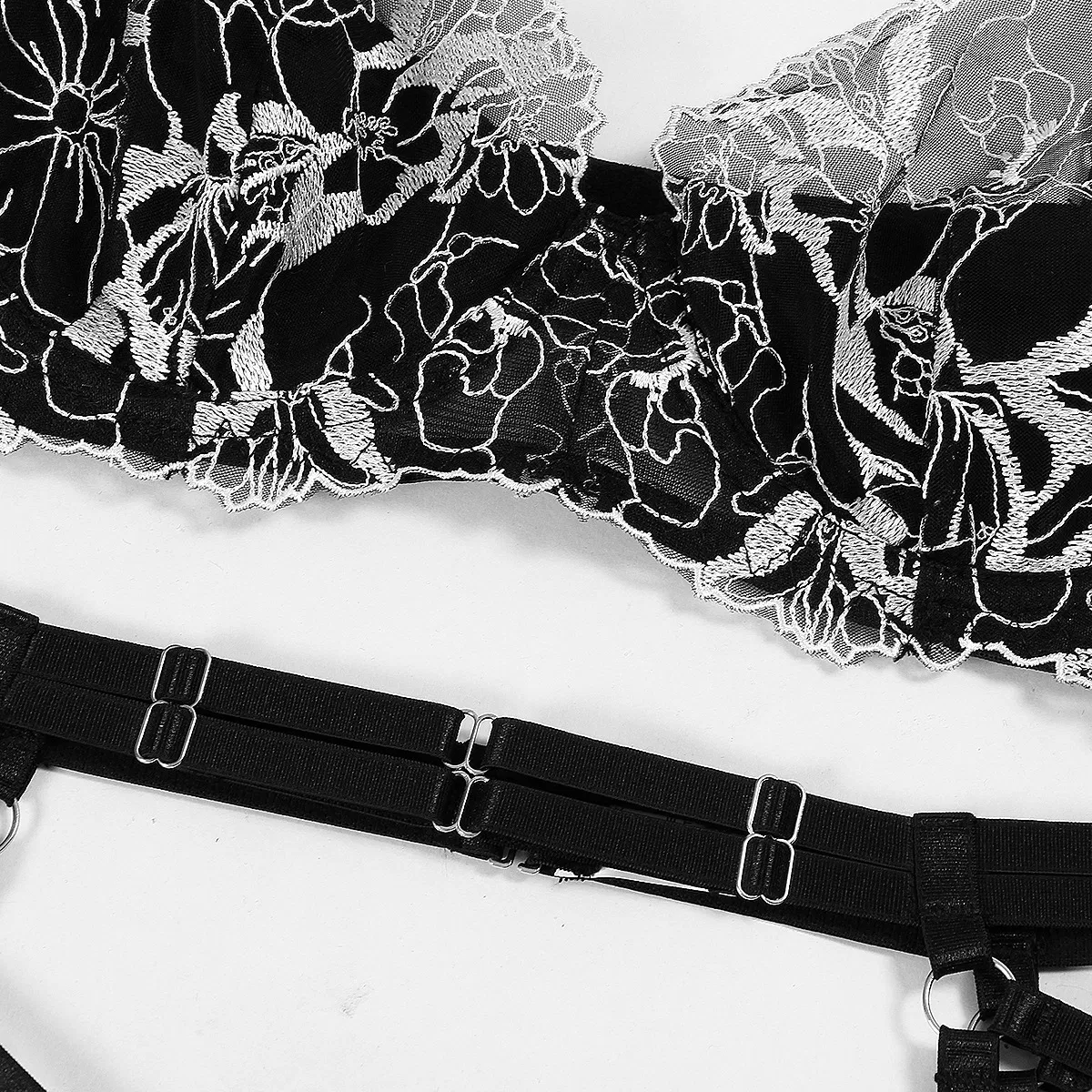 Sexy See-Through Woman Bra Set Sexy Flower Complex Embroidery Mesh Lingerie