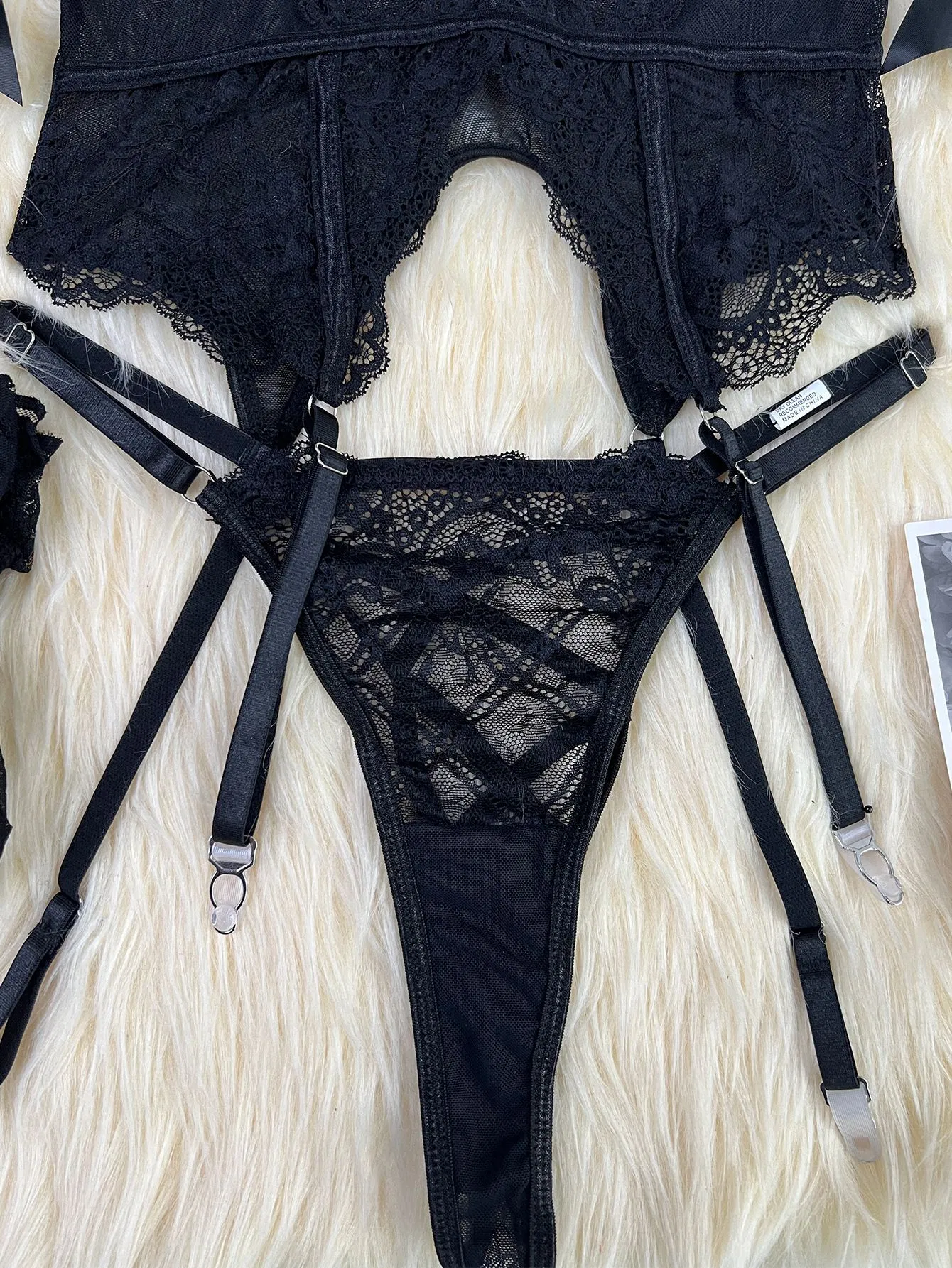 Wholesale Fishbone Underwear Set for Woman Sexy Transparent Neck Loop Lingerie
