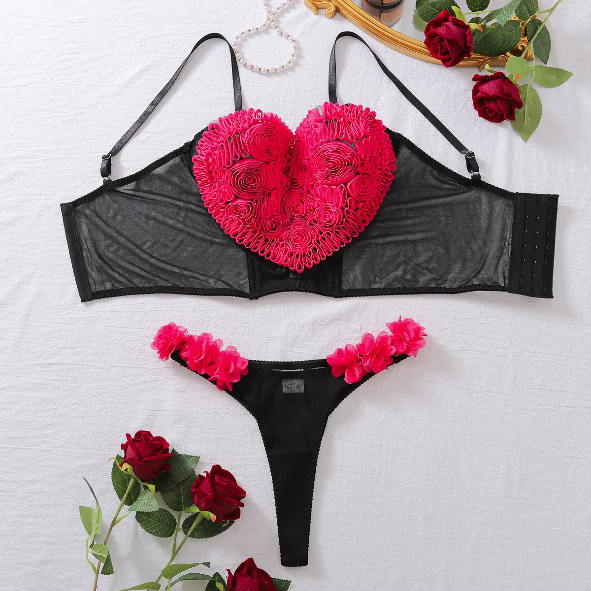 Wholesale 3D Heart Transparent Underwear for Woman New Fashion Ultra-Thin Lingerie