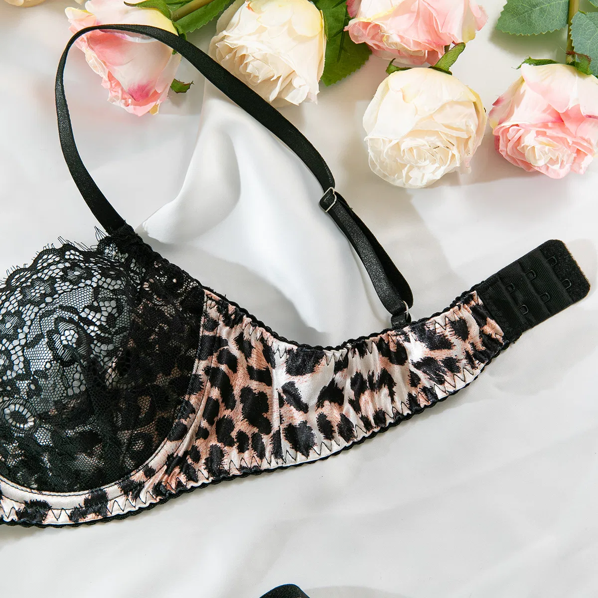 Sexy Leopard Print Ultra-Thin Bra and Thong Set Wholesale Transparent Woman Lingerie
