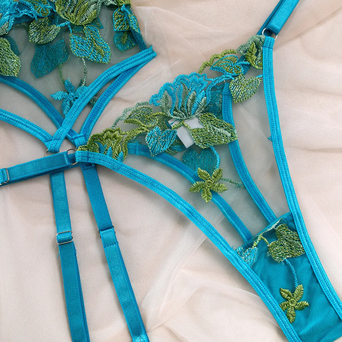 Sexy Erotic See Through Three Piece Woman Underwear Set Wholesale Flower Embroidery Lingerie