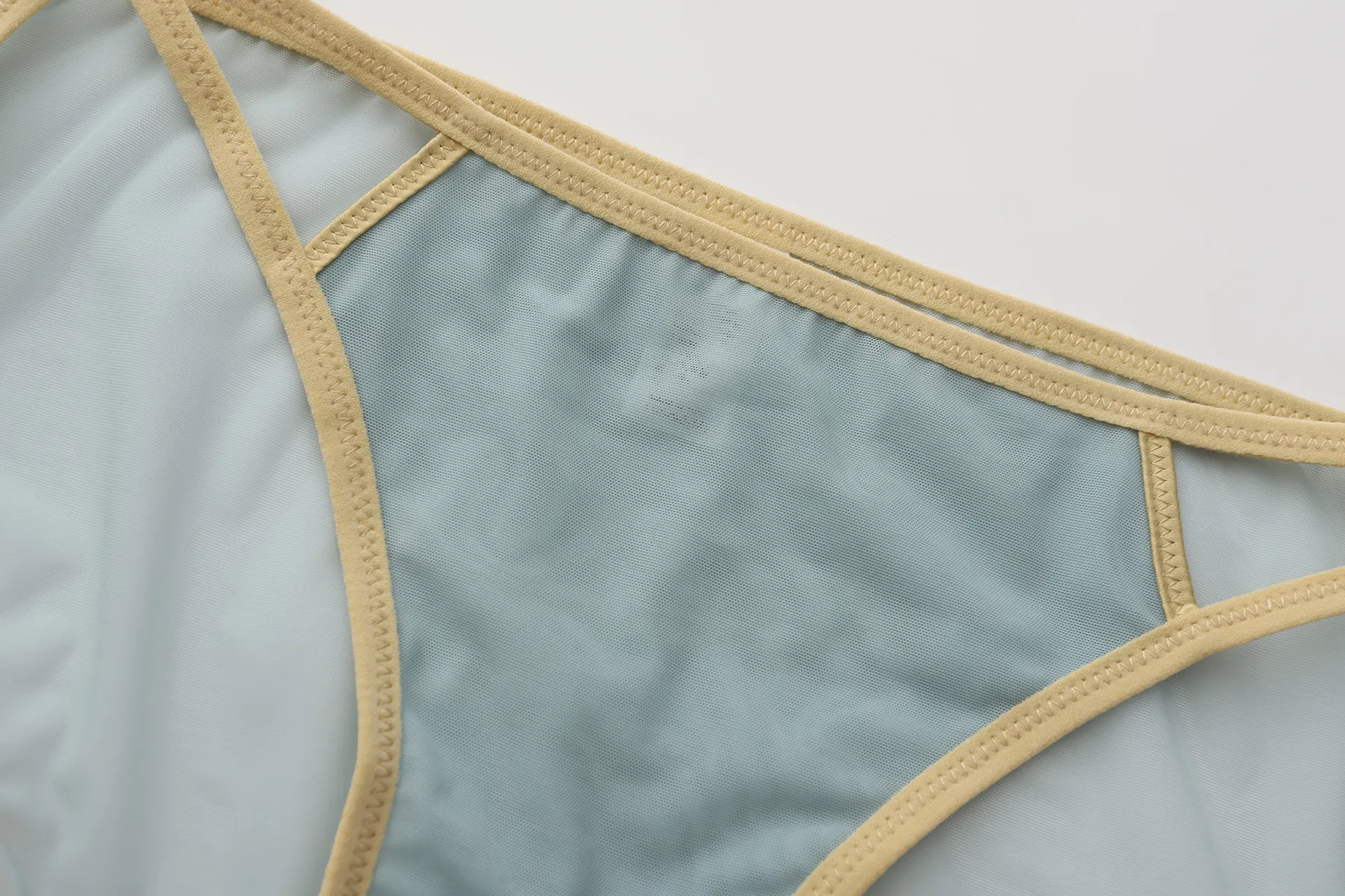 Wholesale French Style for Women Cotton Smooth Soft Steel Ring Sexy Breathable Backless Ultra-Thin Bra Set Underwear Lingerie