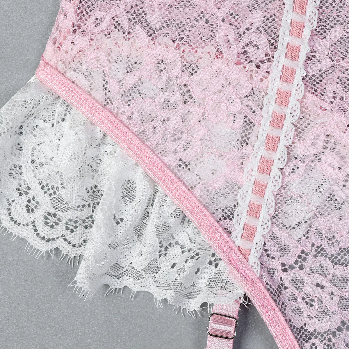 Wholesale Embroidered Elastic Women's Underwear Set Sexy Garter Belt with Stockings Lingerie