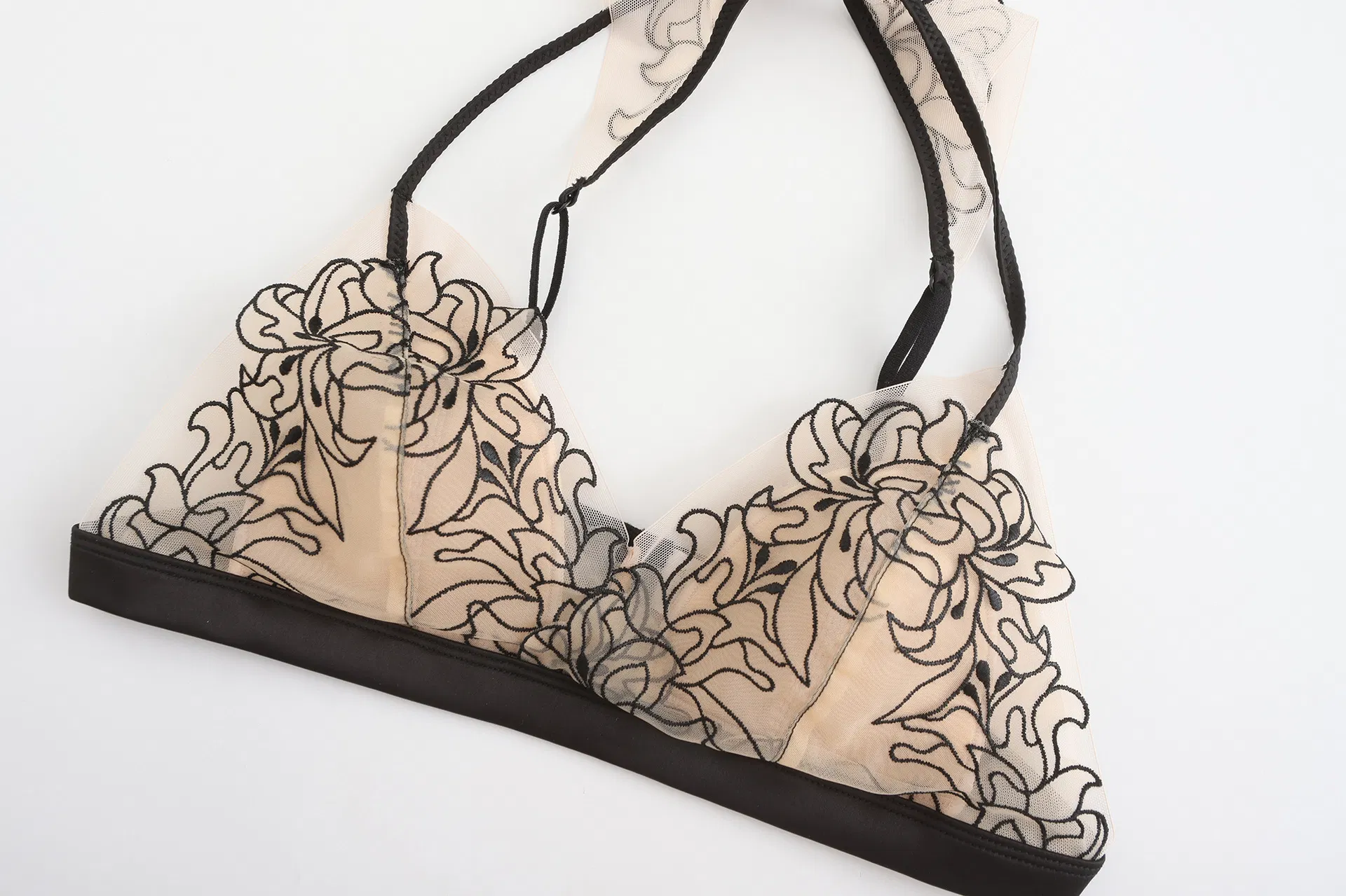French Triangular Cup Breathable Deep V Ultra-Thin Embroidery Lace for Women Soft Sexy Halter Neck Bra Set Underwear Lingerie