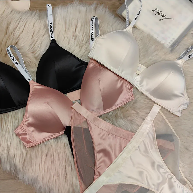 Wholesale French Satin Breathable Deep V Ultra-Thin Luxury for Women Soft Sexy Halter Neck Underwear Bra Set Lingerie
