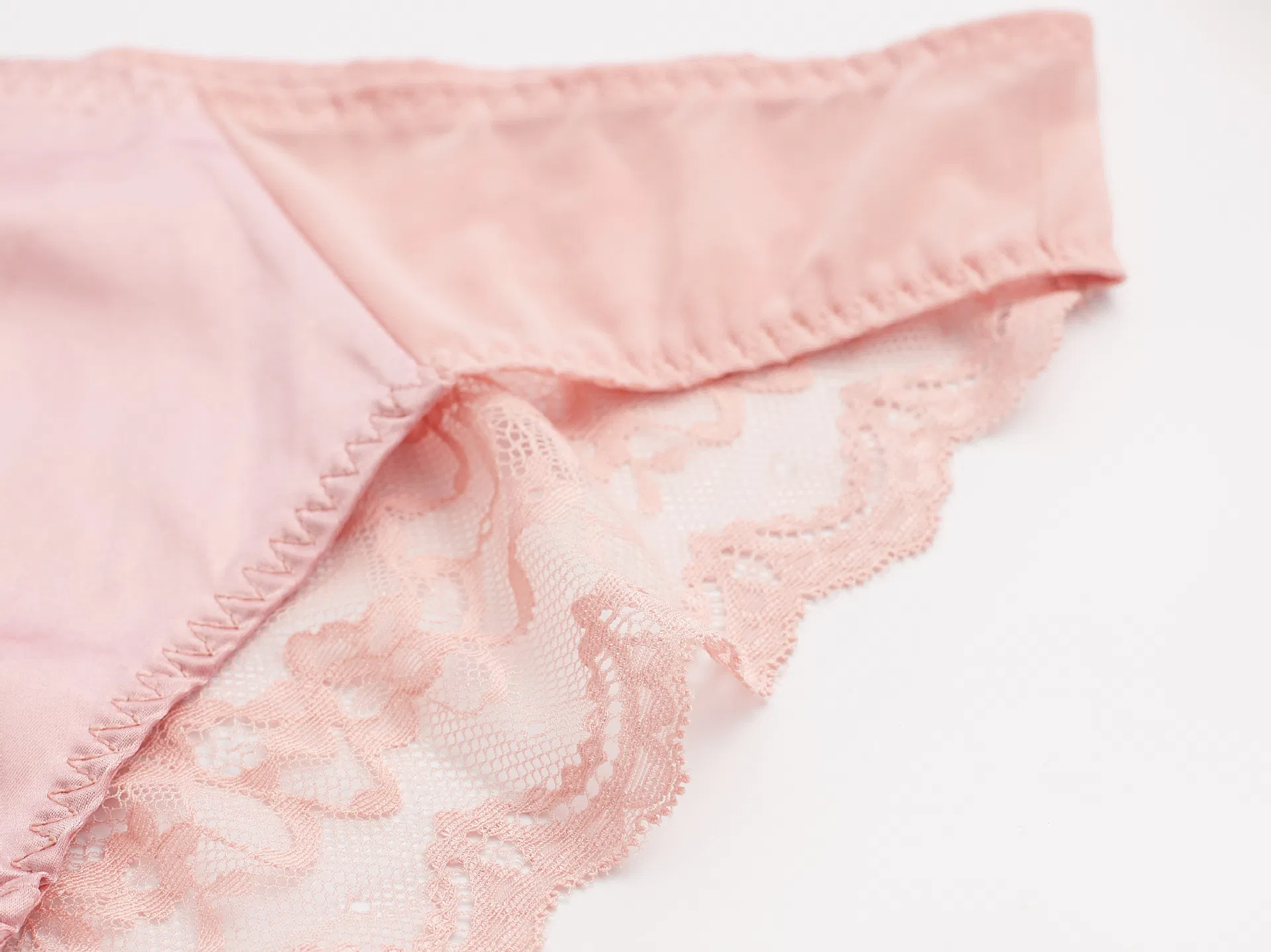 Wholesale French Smooth Lace Ultra-Thin Romantic for Women Soft Sexy Underwear Bra Set Lingerie