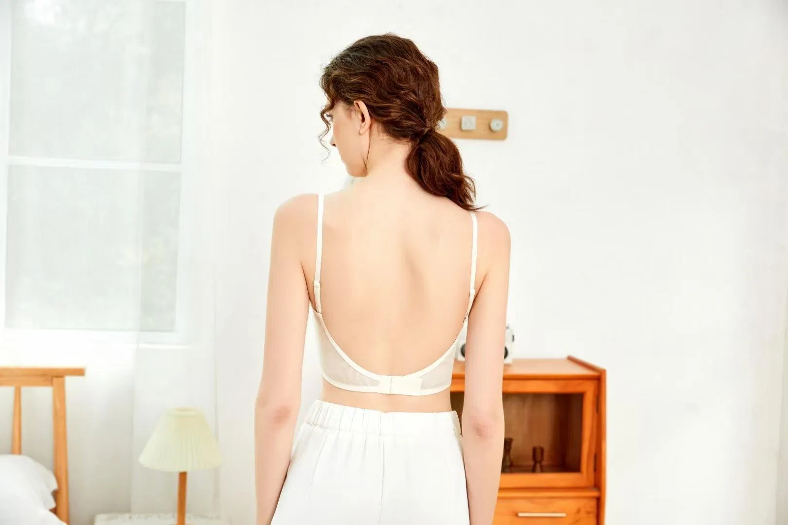 New French Style U-Shaped Embroidery Lace Seduction for Women Soft Bra Breathable Ultra-Thin Set Sexy Underwear Lingerie