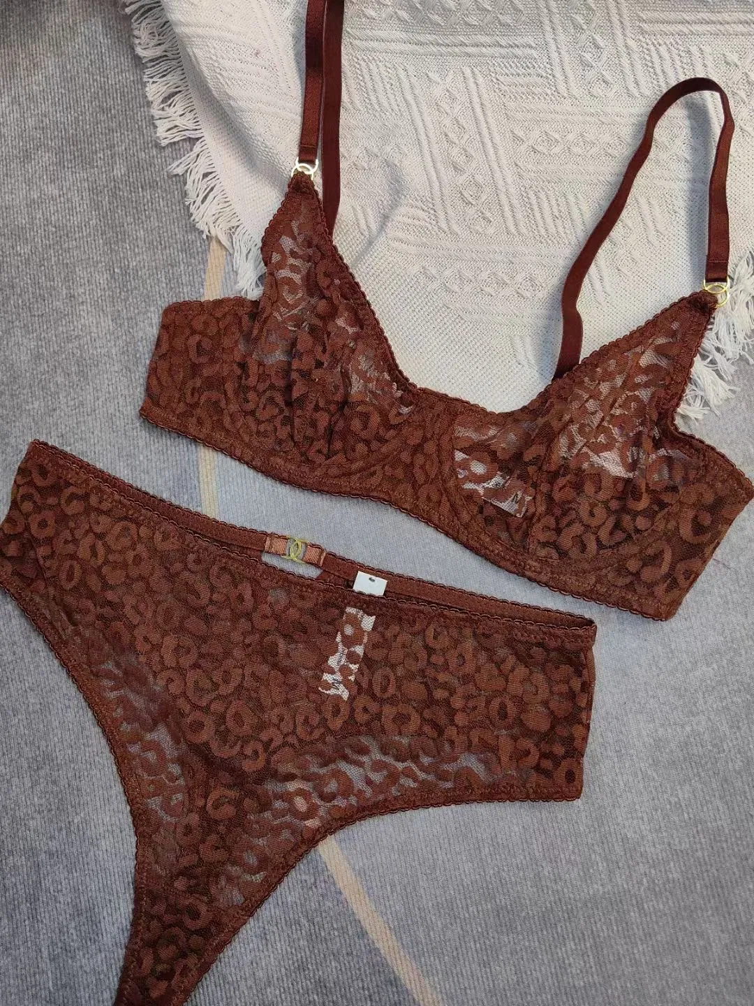 Sexy Embroidered French Ultra-Thin Soft for Women Lace Underwear Set Bra Lingerie