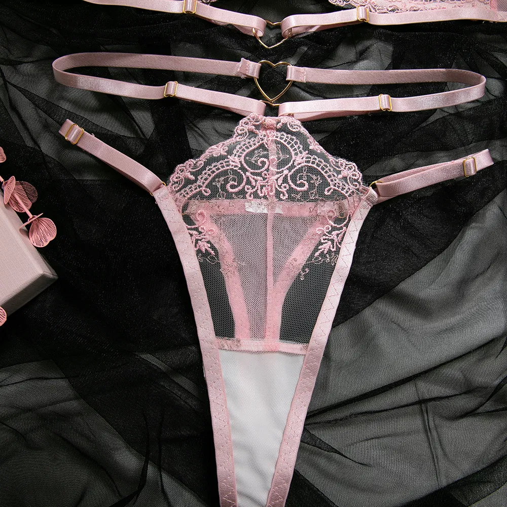 Hot Fashion Love Heart Halter Woman Bra Set Sexy See-Through Embroidered Lingerie