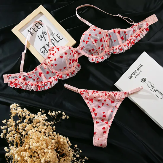 New Arrival Ultra-Thin Woman Underwear Set Sexy See-Through Heart-Shaped Lingerie